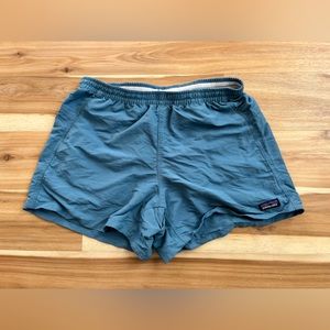 Women’s Patagonia 5” Baggies Pigeon Blue size S